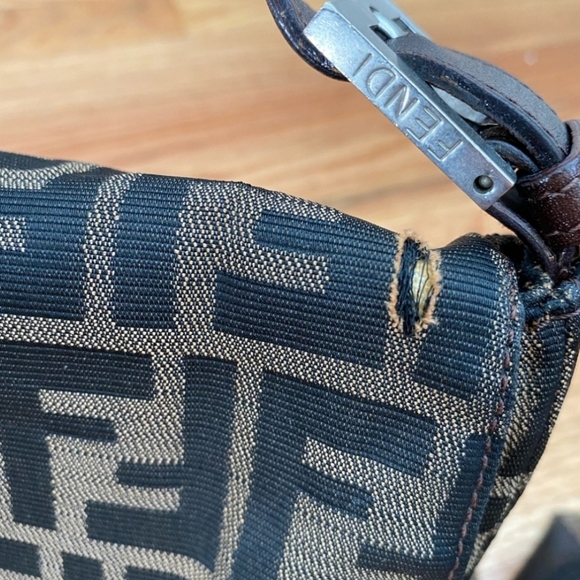 Vintage Fendi Zucca Mamma Baguette Rare Find!! - Picture 11 of 12